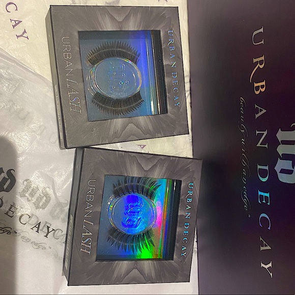 💕 2/$20 - UD Urban Lash 2x Pairs - BNIB - Picture 1 of 9